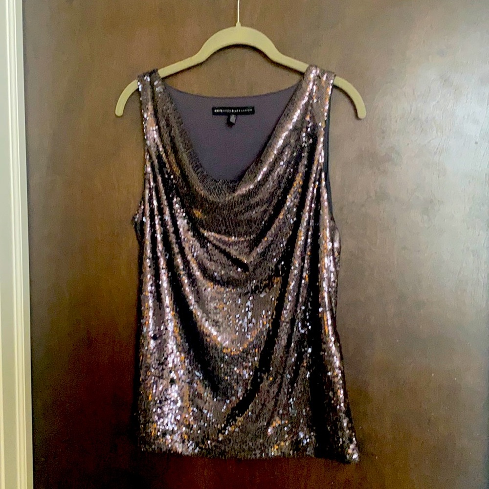 Holiday sparkles !! Excellent condition. Worn once